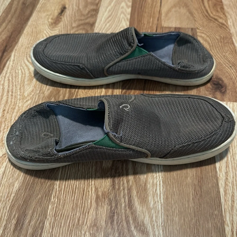OluKai men’s worn